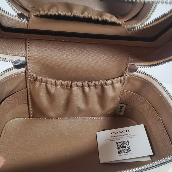 COACH Cosmetic & Make up Case w Cherry Print NWT - Picture 8 of 8